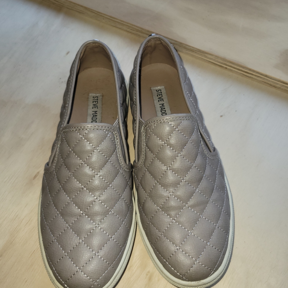 Steve Madden Taupe Quilted Slip-Ons